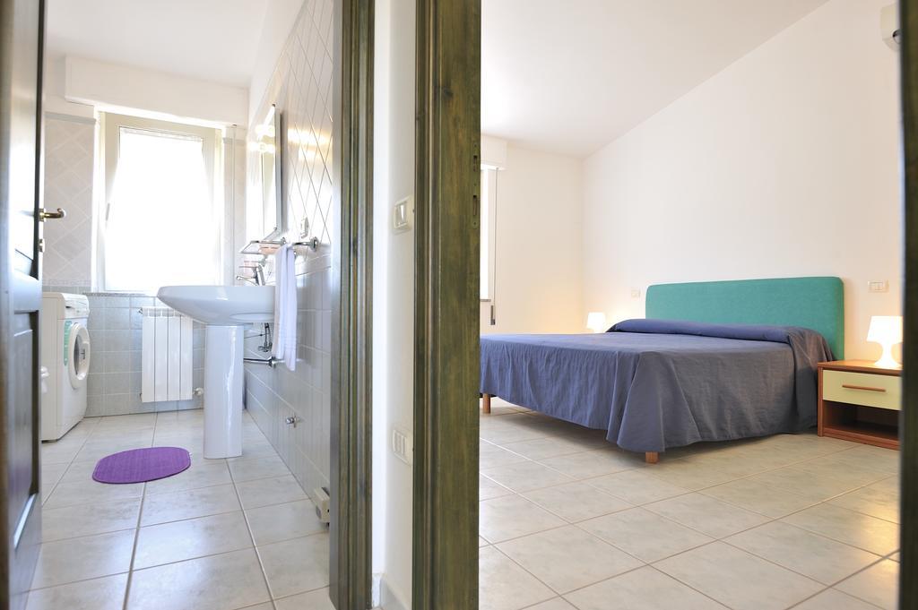 Aparthotel Arbatax Le Terrazze Sul Mare Habitación foto